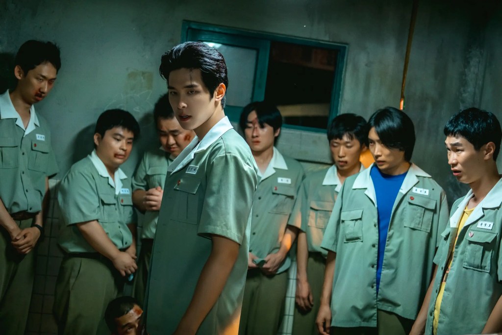 韓劇《少年時代》分集劇情評論,懦弱高中生變成學校老大 4 少年時代 EP1 2 13