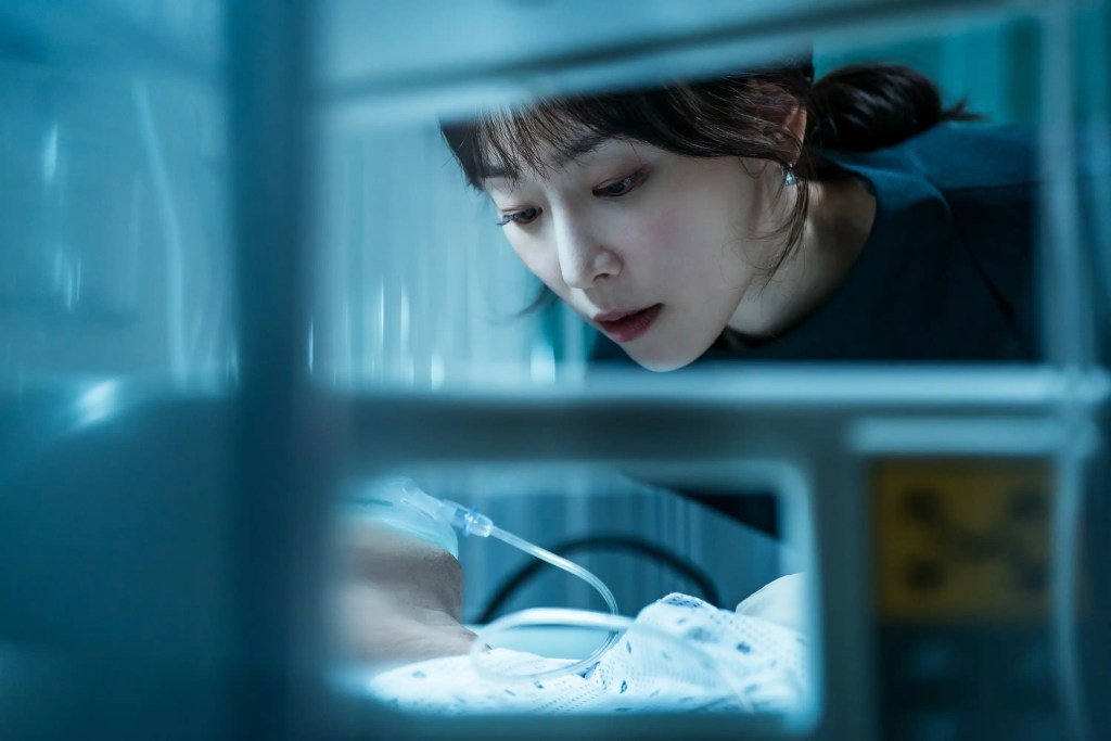 Netflix 韓劇《一箱情緣》分集劇情評論,揭開神秘婚姻真相 2 孔劉、徐玄振韓劇《一箱情緣》劇情與演員介紹,揭開婚姻秘密的旅程