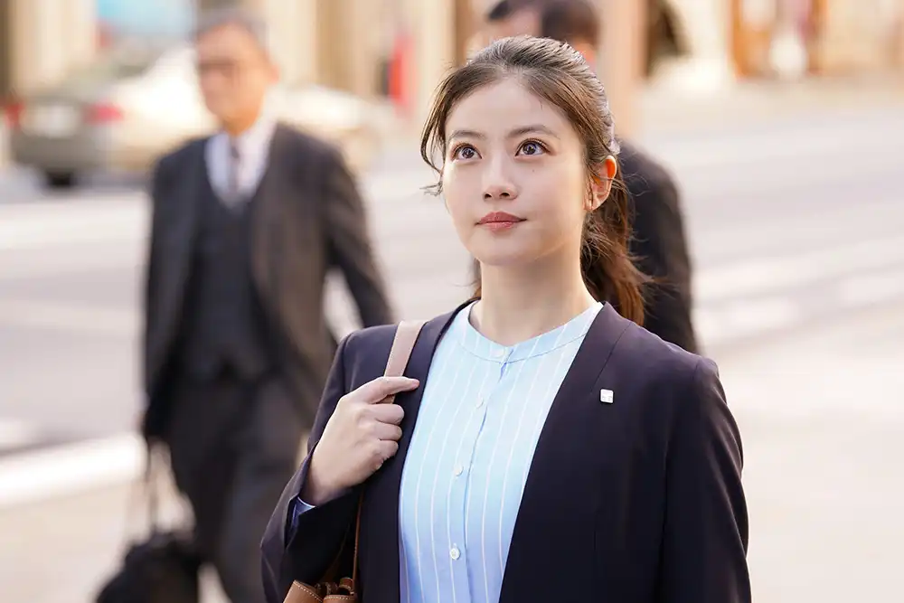 春季日劇《王牌女行員花咲舞》分集劇情,今田美櫻與山本耕史攜手演出 10 01