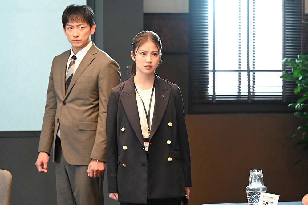 春季日劇《王牌女行員花咲舞》分集劇情,今田美櫻與山本耕史攜手演出 32 01 3