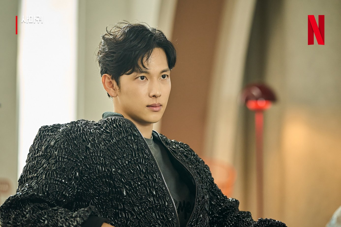 任時完 9 Netflix 電影《螳螂》劇情看點,任時完、朴圭瑛、趙祐鎮將展現殘酷無情的殺手世界