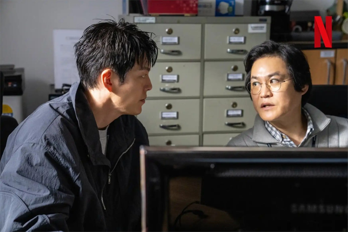 Netflix 電影《黑帶出勤中》劇情評論,武道事務官用拳腳捍衛正義 12 黑帶出勤中 2