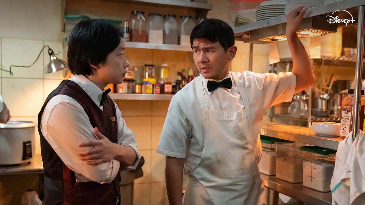 Disney+ 美劇《內景唐人街》劇情看點,獻給所有不甘當路人甲的你 9 《內景唐人街》Interior Chinatown Still 3