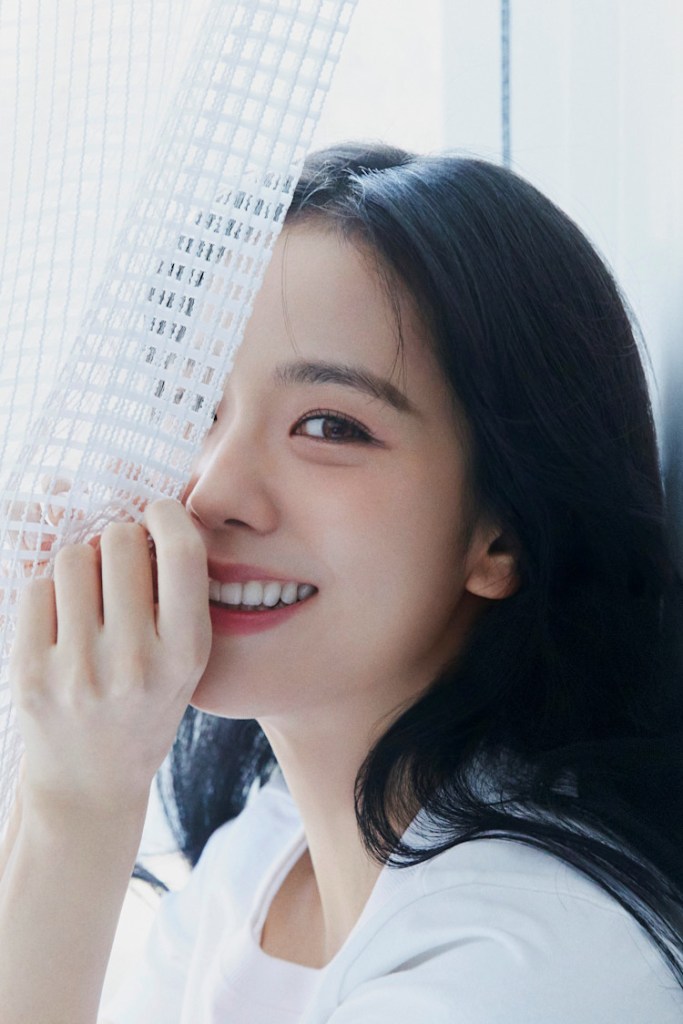 Netflix 韓劇《月刊男友》確定製作!Jisoo × 徐仁國攜手演繹虛擬戀愛訂閱 7 Netflix 新劇《月刊男友》確定製作!Jisoo × 徐仁國攜手演繹虛擬戀愛訂閱