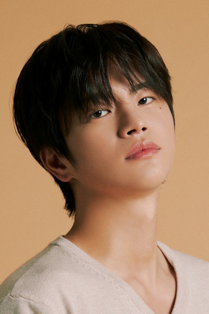 Netflix 韓劇《月刊男友》確定製作!Jisoo × 徐仁國攜手演繹虛擬戀愛訂閱 8 Seo In guk Story J Company