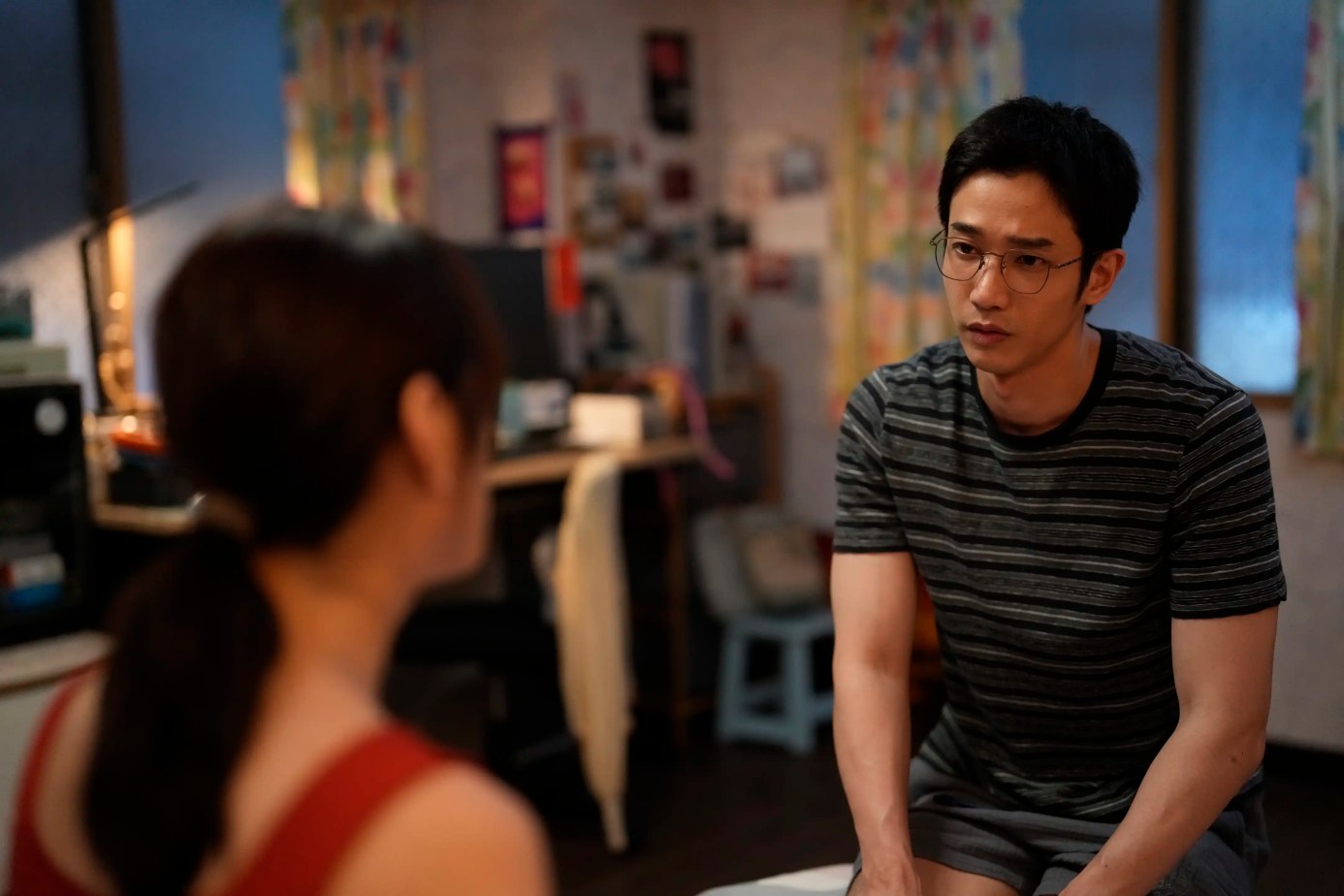 Netflix 台劇《童話故事下集》分集劇情評論,並沒有童話故事上集 14 劉以豪成柯佳嬿與柯淑勤夾心餅乾 曝心聲「希望大家和睦相處」