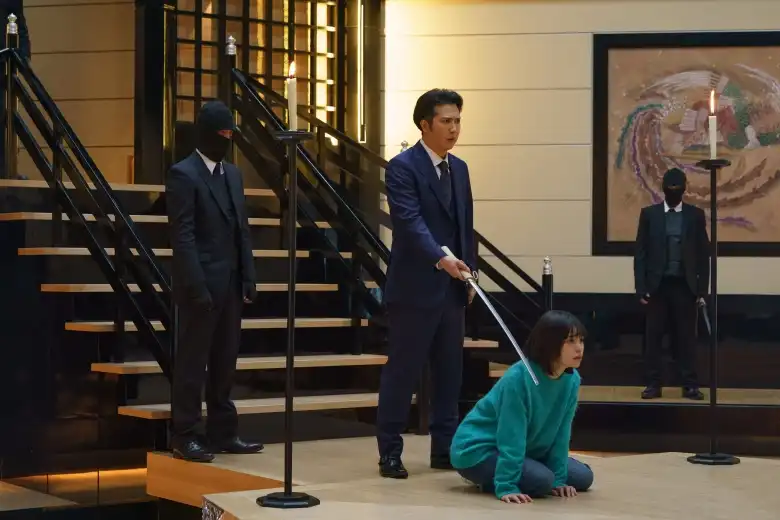 Netflix 電影《鬼城殺》劇情評論,主角光環開到最強的暴力對決 12 鬼城殺 2