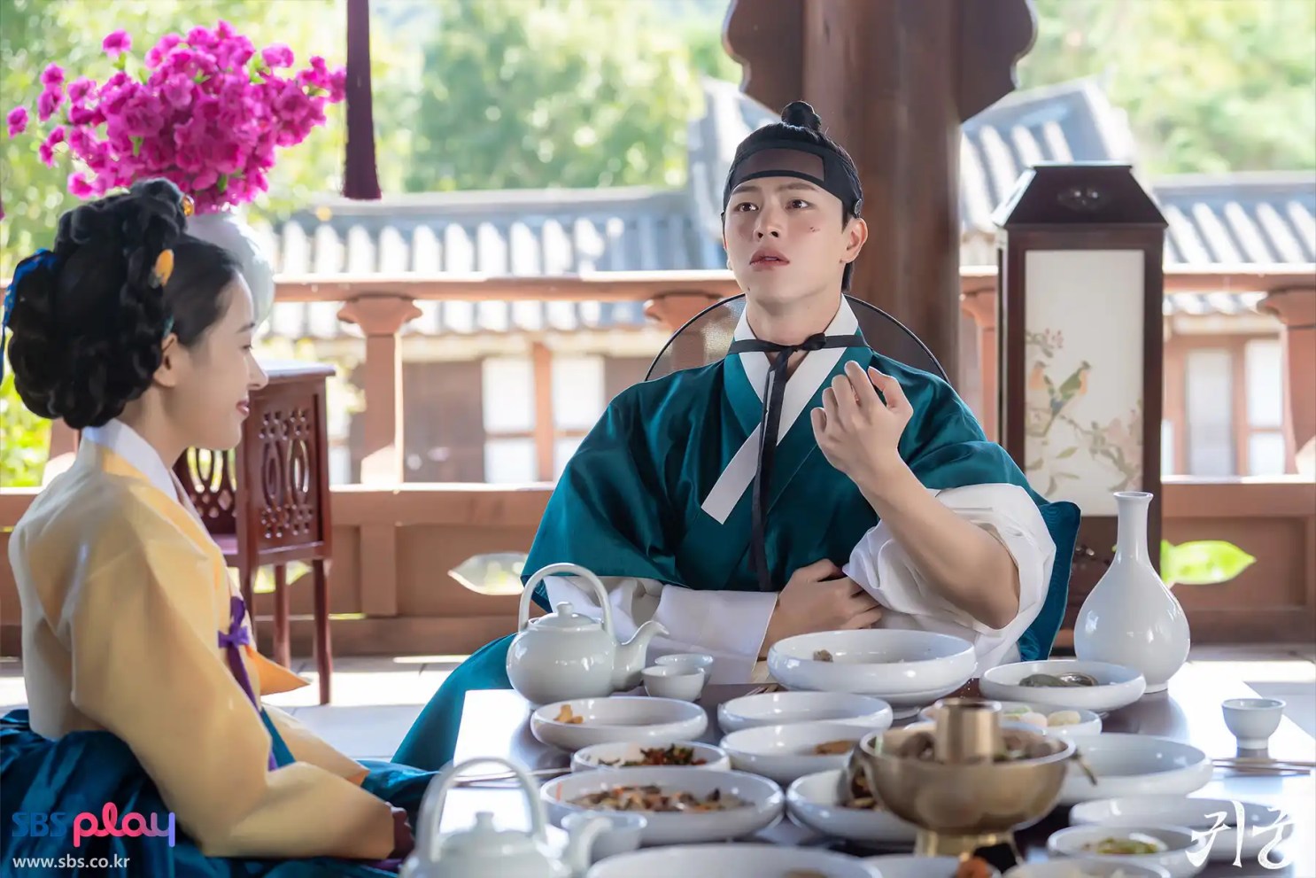 韓劇《鬼宮》分集劇情結局評論,苞娜與陸星材捲入驅魔風暴 10 6801a328d167656e70bfa06d p