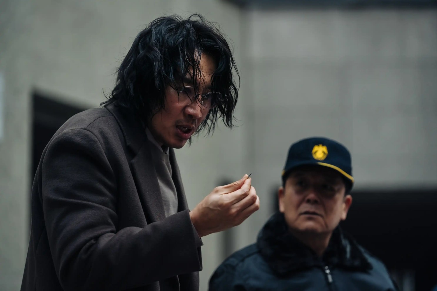Netflix 韓劇《惡緣》分集劇情評論,揭開交易、背叛與過去的真相 9 Golgk6NWkAAJkzz