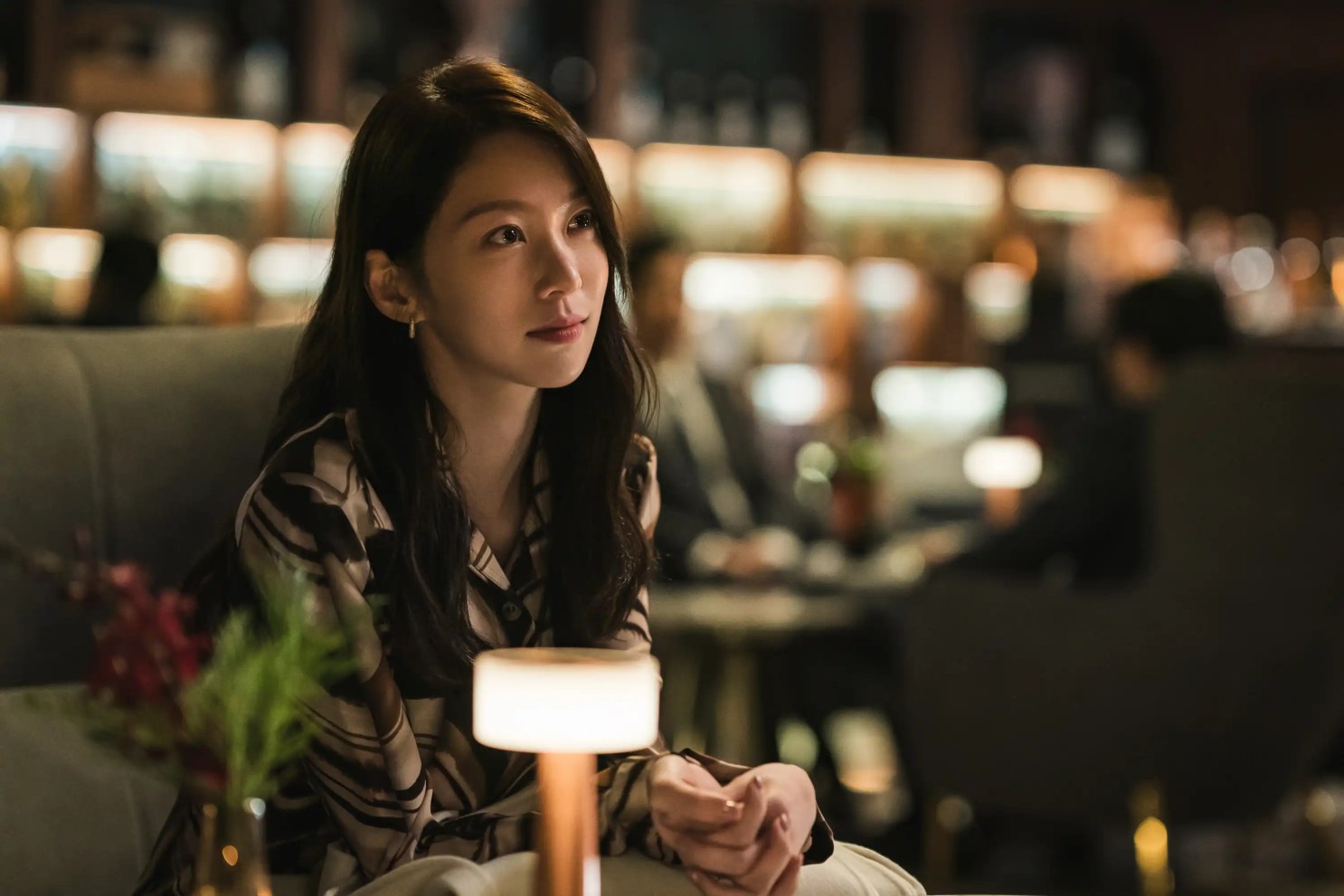 Netflix 韓劇《惡緣》分集劇情評論,揭開交易、背叛與過去的真相 8 Karma 6