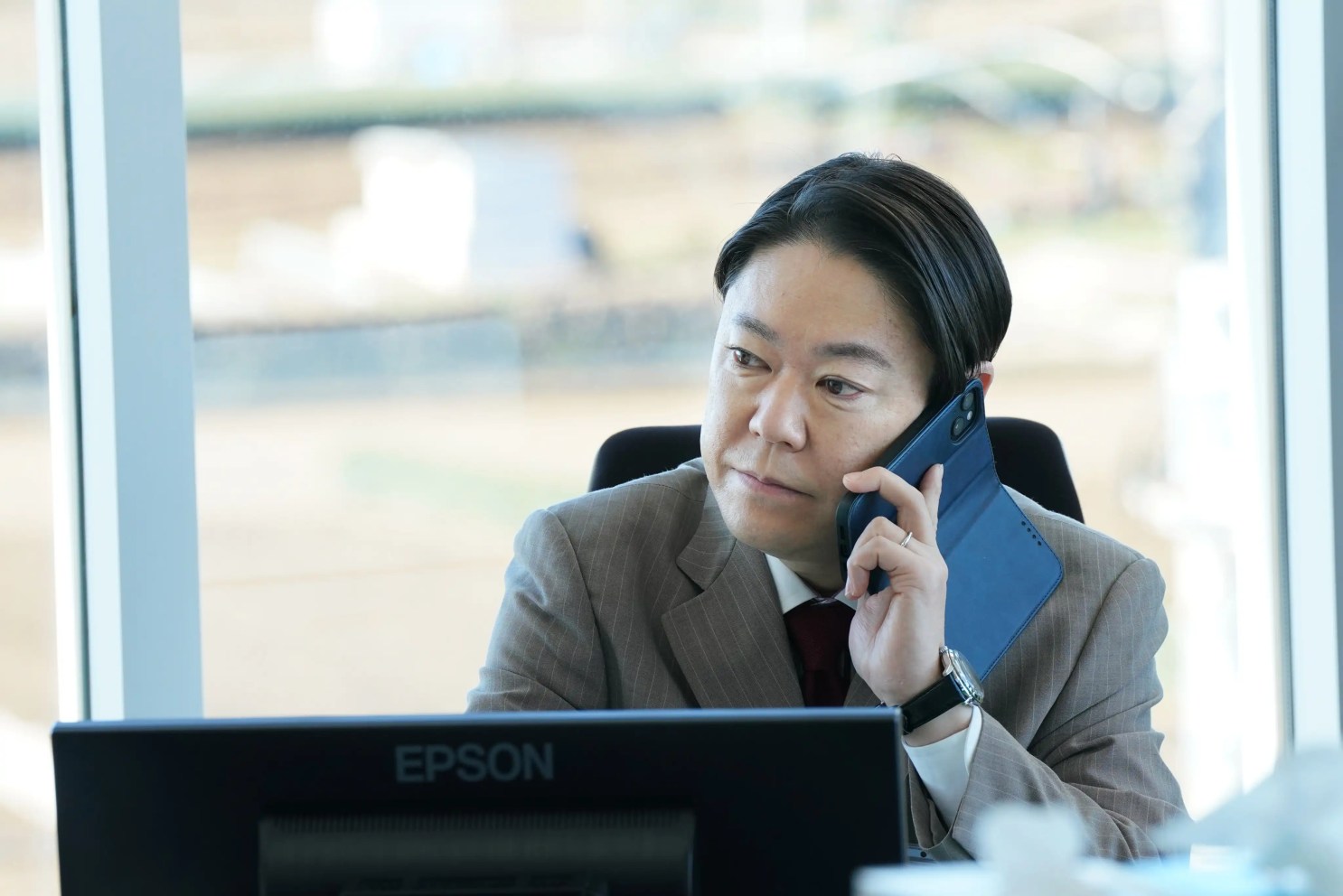 滿島光、岡田將生《LAST MILE:全面引爆》劇情評論,黑色星期五引爆連鎖危機 11 LAST MILE 15