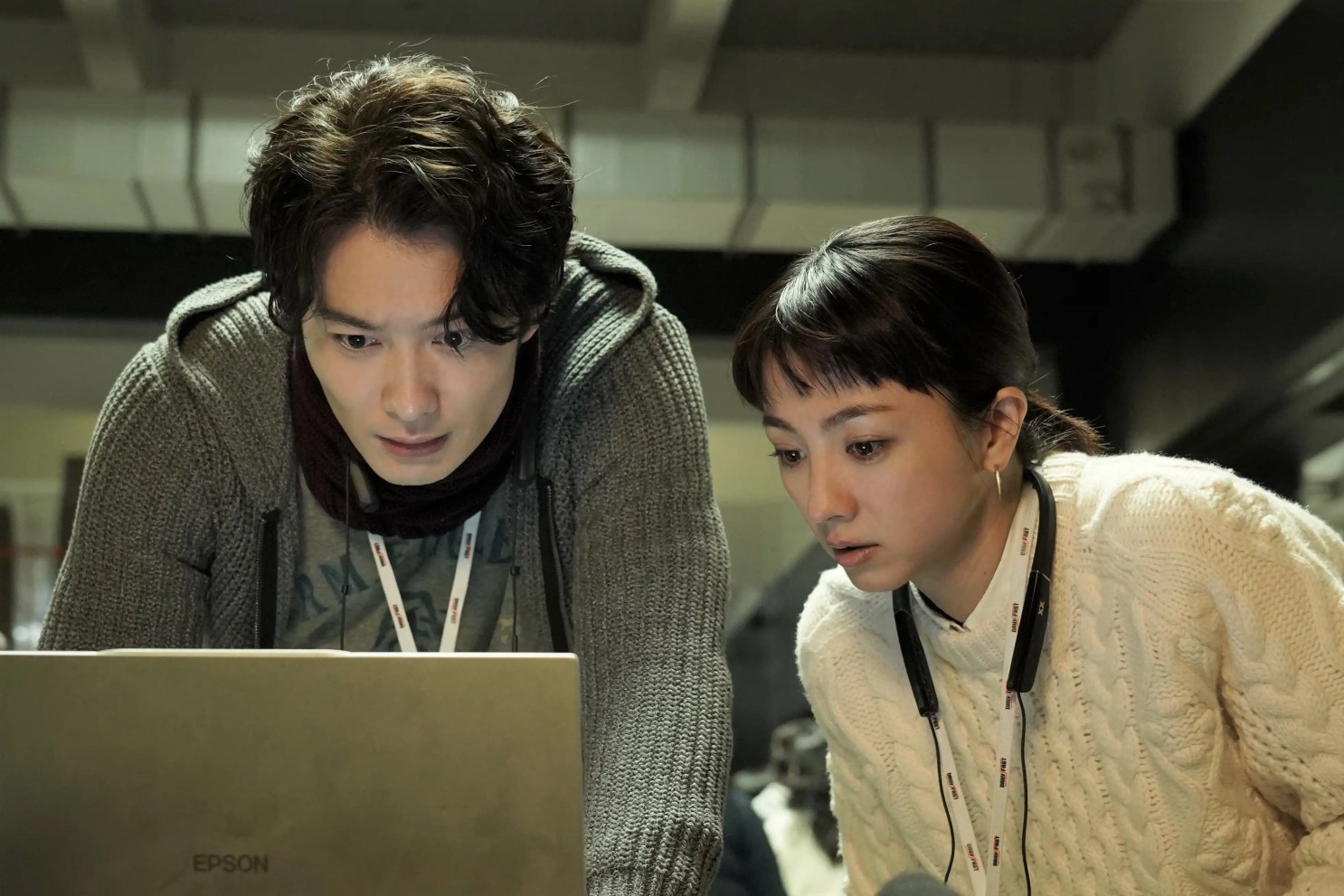 滿島光、岡田將生《LAST MILE:全面引爆》劇情評論,黑色星期五引爆連鎖危機 8 LAST MILE 8
