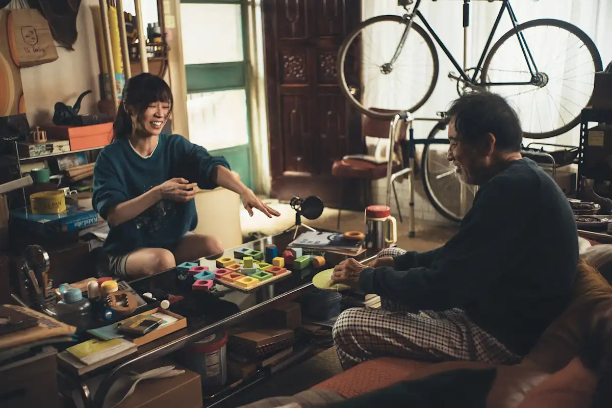 Netflix 台劇《忘了我記得》分集劇情評論,平凡女子在父女牽絆中尋找出口 22 忘了我記得 7