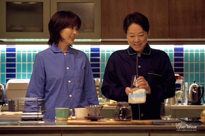 Netflix 日劇《幸福的婚姻》分集劇情,獨身律師閃婚神秘女子直面婚姻信任危機 8 imgi 15 01