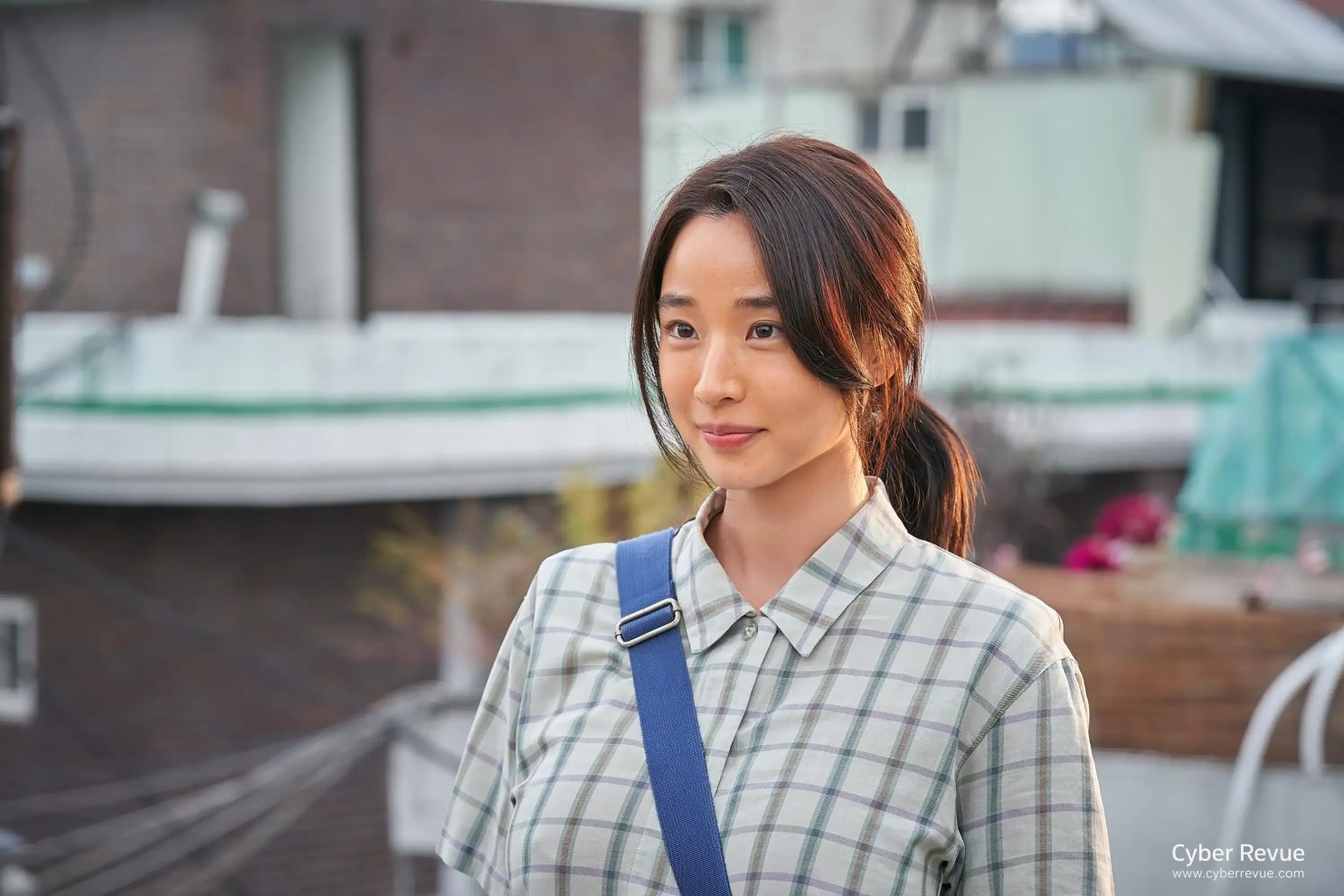 Netflix 韓劇《愛麻夫人熱映中》分集劇情,李荷妮、方效潾正面交鋒,重寫韓國情色電影傳奇 8 愛麻夫人熱映中 4