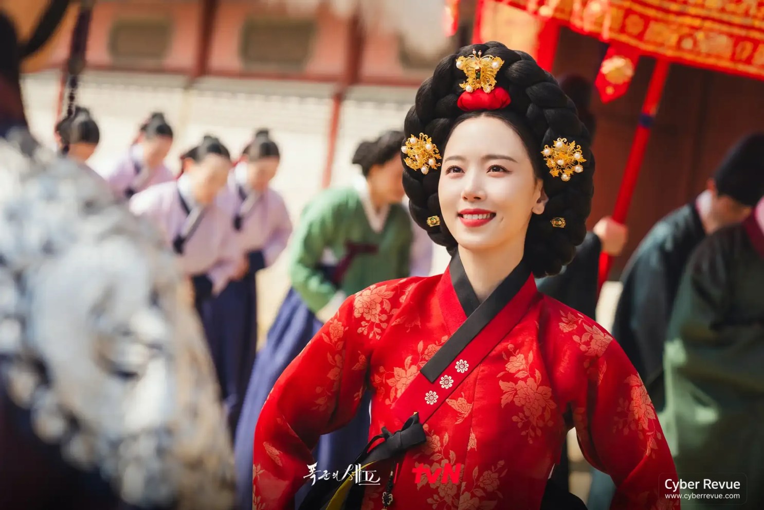 韓劇《暴君的廚師》分集劇情評論,林潤娥穿越朝鮮挑戰極限生存,與暴君展開致命美食羅曼史 13 暴君的廚師 16
