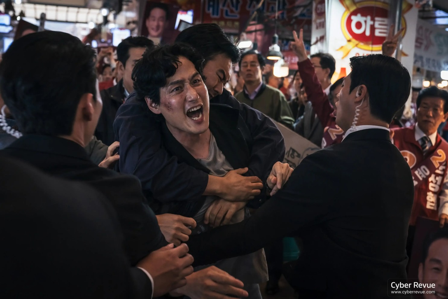 電影《黑白線人》姜河那、柳海真當線民周旋檢警黑幫換減刑 8 黑白線人 8