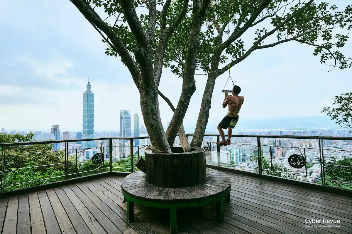 Netflix《赤手獨攀台北 101:直播》Alex Honnold 台北攀登全解析 9 AAAAQfv73OuRHBH WshDh9e 8 yVQDYh TKQfd 2MFWKv4THvw9wu 0 MgGferfDjni2UwsRf0ouMR73eQh38KVgsoSglGVZOWyDic5fR
